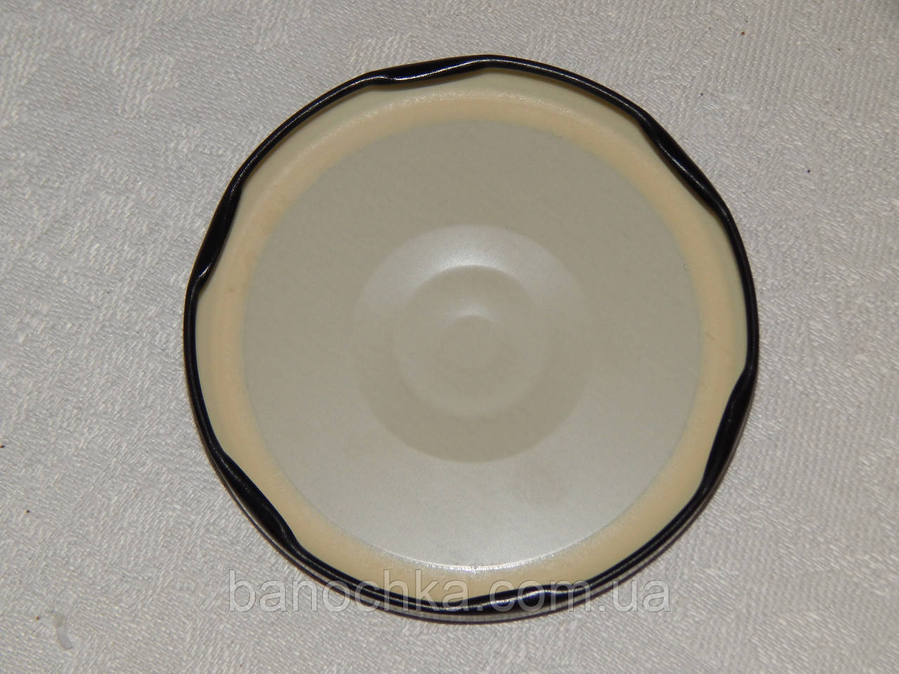 Кришка закаточна твіст-офф розмір 82 мм чорна