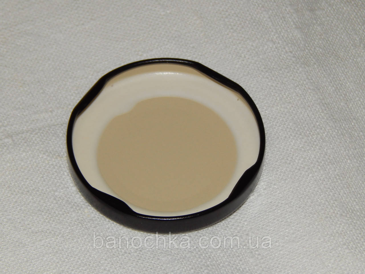 Кришка закаточна твіст-офф розмір 58 мм чорна