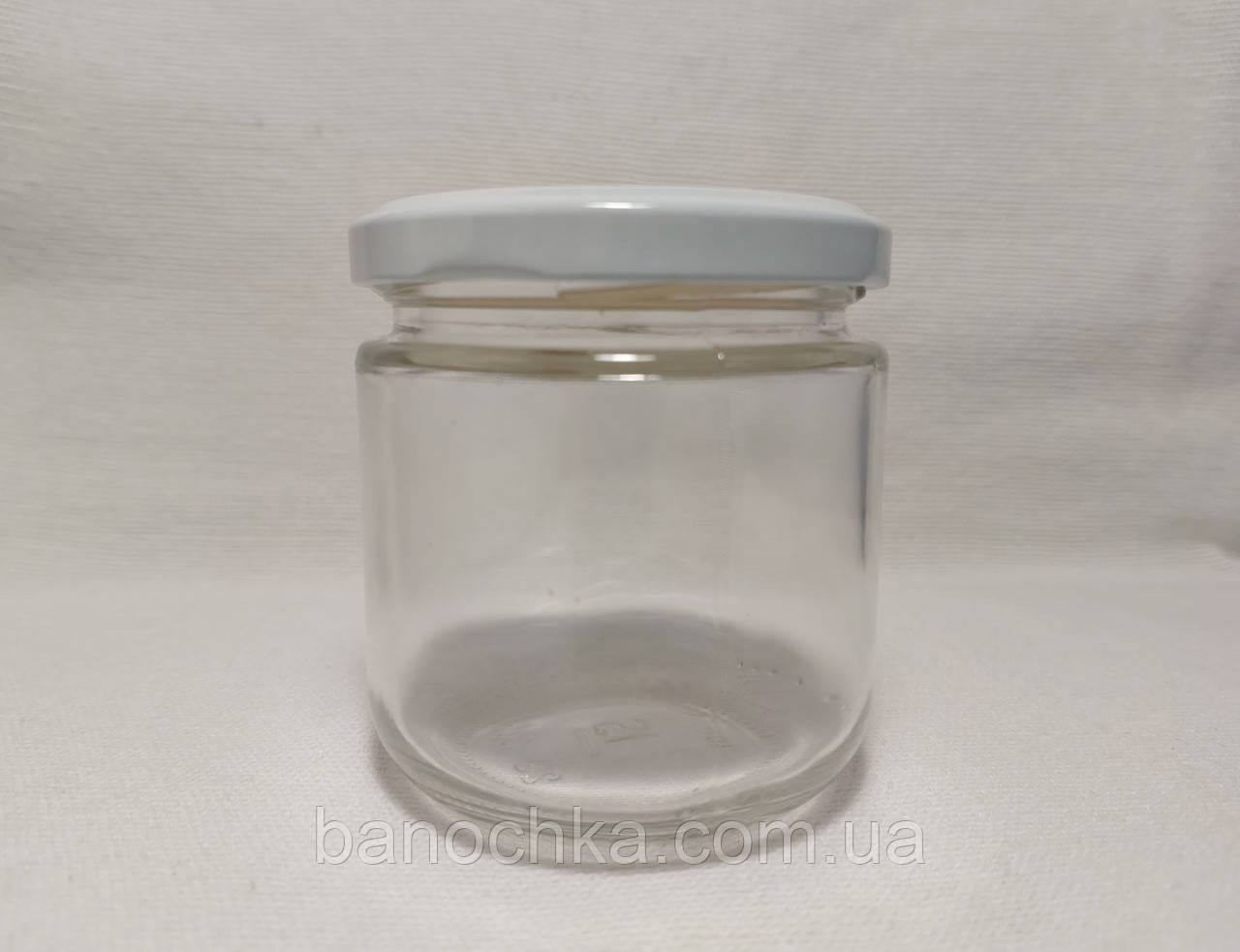 Банка скляна 200 мл з білою кришкою ТО 66 (24 штуки)